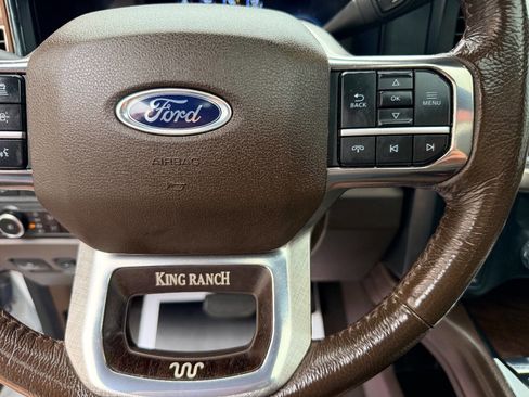 Used 2023 Ford F450 King Ranch w/ FX4 Off-Road Package AWD/4WD image 27