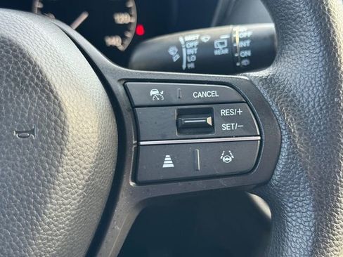 Used 2026 Honda HR-V LX image 18