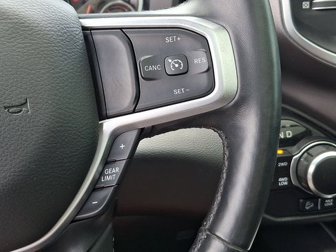 Used 2019 RAM 1500 Big Horn AWD/4WD image 22