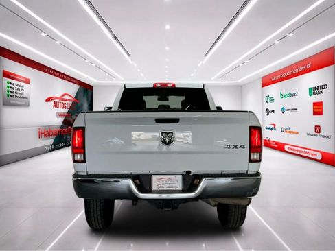 Used 2018 RAM 3500 Tradesman w/ Chrome Appearance Group AWD/4WD image 7