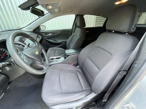 Used 2022 Chevrolet Malibu LT FWD image 22