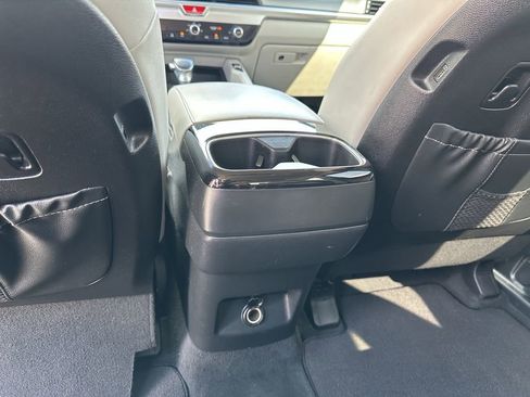 Used 2021 Kia Telluride S image 17