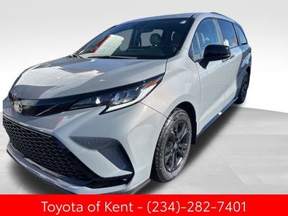 New 2025 Toyota Sienna XSE