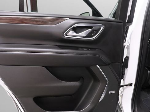 Used 2021 Chevrolet Tahoe LT image 23