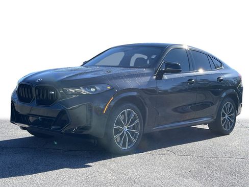 Used 2026 BMW X6 M60i image 24