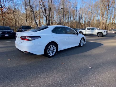 Used 2023 Toyota Camry LE image 14