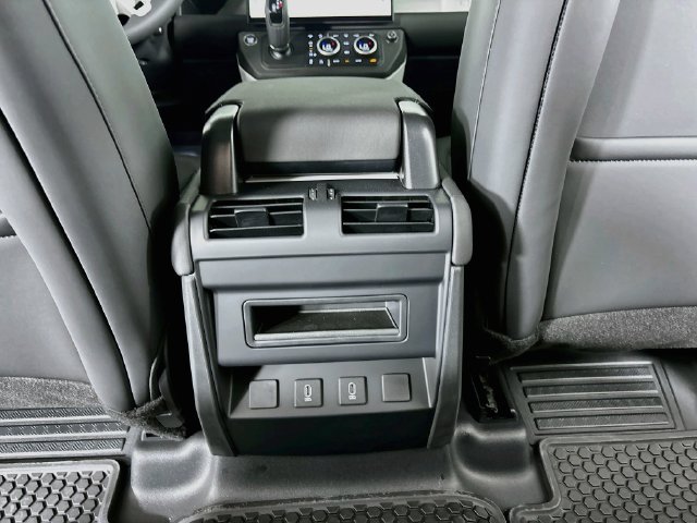 New 2026 Land Rover Defender 110 S AWD/4WD image 24