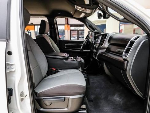 Used 2024 RAM 3500 Big Horn image 33