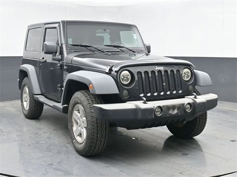 Used 2009 Jeep Wrangler X image 2