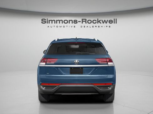 Used 2022 Volkswagen Atlas Cross Sport SE AWD/4WD image 6
