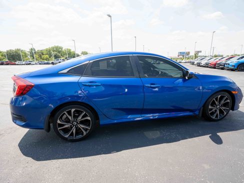 Used 2020 Honda Civic Sport image 6