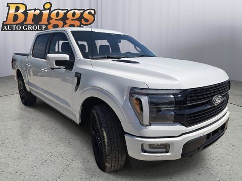 Used 2024 Ford F150 Platinum w/ FX4 Off-Road Package AWD/4WD image 4