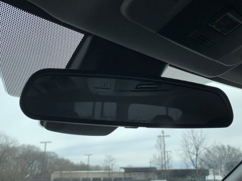 Used 2020 Toyota Camry LE image 27