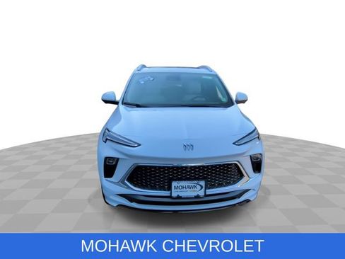 Used 2024 Buick Encore GX Avenir w/ Avenir Technology Package AWD/4WD image 3