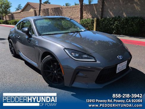 Used 2023 Toyota GR86 Premium w/ ALL Weather Mat Package (TMS) RWD image 1
