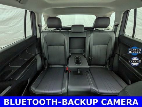 Used 2022 Volkswagen Tiguan SE image 19