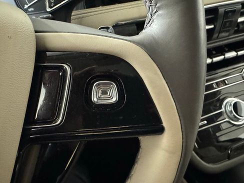Certified 2022 Lincoln Corsair AWD w/ Premium Package image 38