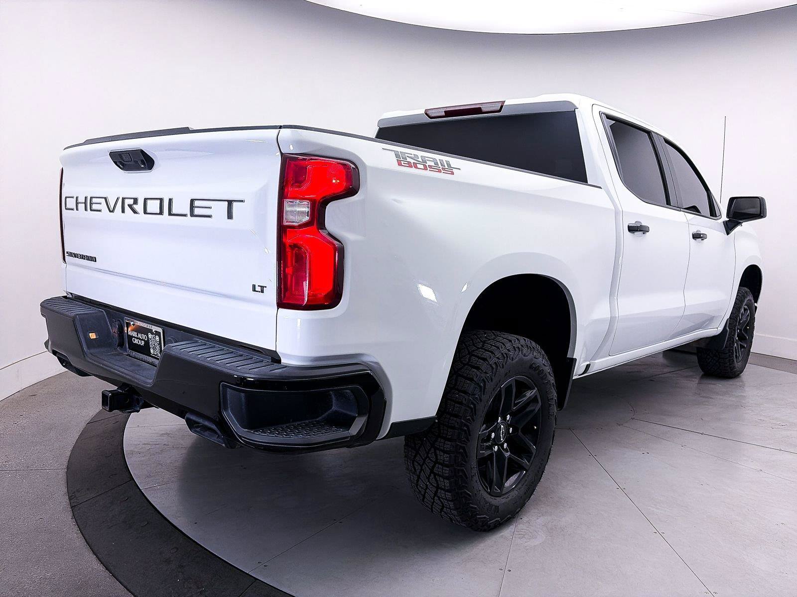 Used 2023 Chevrolet Silverado 1500 LT Trail Boss w/ Protection Package AWD/4WD image 18