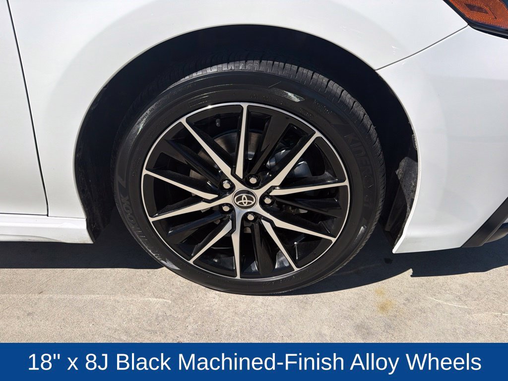 Used 2024 Toyota Camry SE FWD image 12