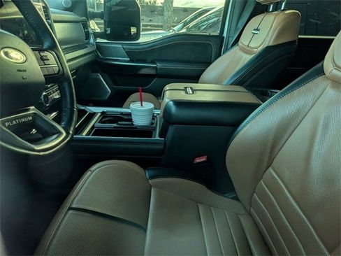 Used 2024 Ford F350 Platinum image 7