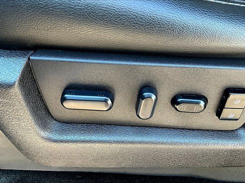 Used 2014 Ford F150 FX4 w/ Equipment Group 402A Luxury image 35