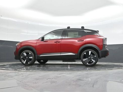 Used 2025 Nissan Kicks SR FWD image 54