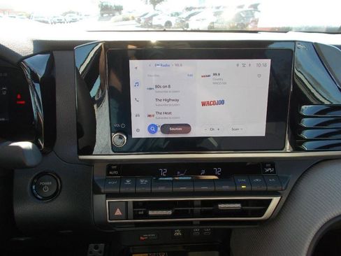 Certified 2026 Toyota Camry SE w/ Convenience Package image 23