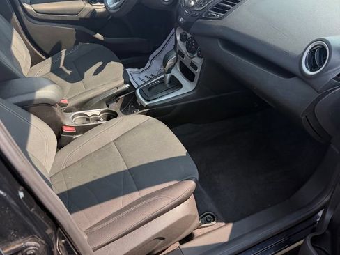 Used 2019 Ford Fiesta SE FWD image 9