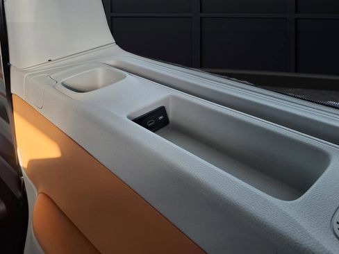 New 2025 Volkswagen ID. Buzz 1st Edition image 53