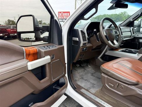 Used 2018 Ford F350 King Ranch w/ King Ranch Ultimate Package AWD/4WD image 28