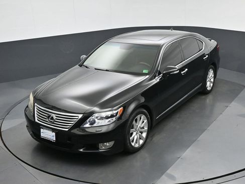 Used 2011 Lexus LS 460 L w/ Luxury Pkg image 53