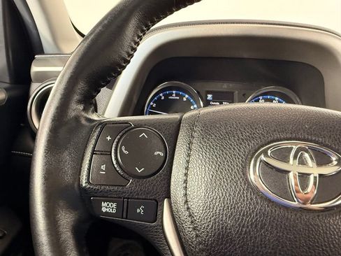 Used 2016 Toyota RAV4 XLE AWD/4WD image 33