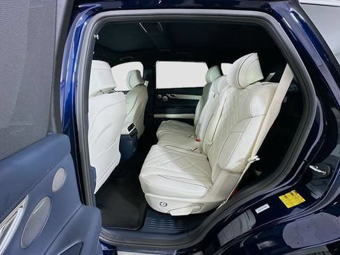 New 2026 Genesis GV80 3.5T Prestige AWD/4WD image 17