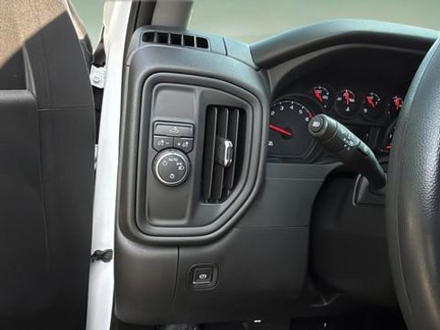Used 2025 Chevrolet Silverado 1500 Custom RWD image 21