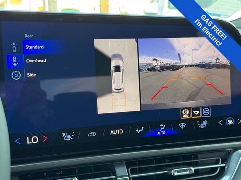 New 2026 Chevrolet Equinox EV LT w/ Comfort Package FWD image 12