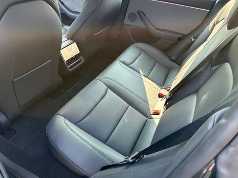 Used 2025 Tesla Model 3 Long Range RWD image 19