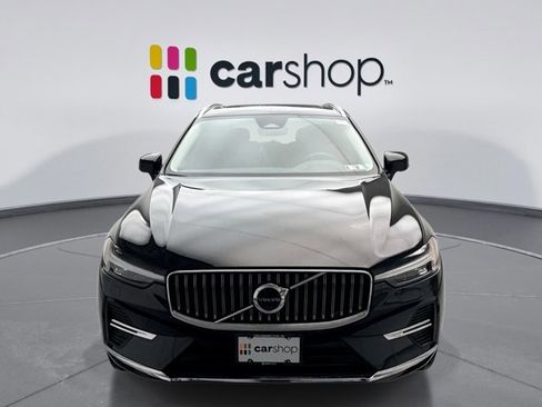 Used 2023 Volvo XC60 B5 Plus w/ Climate Package image 8