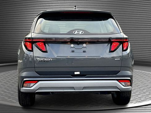 Used 2025 Hyundai Tucson SE image 5