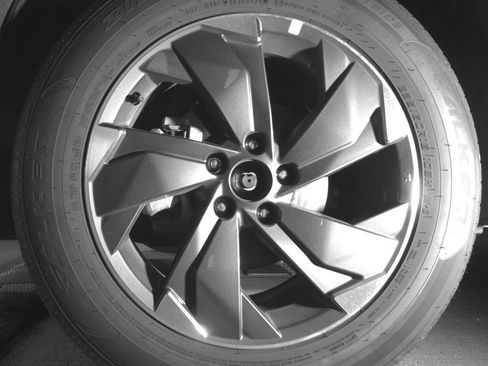 Used 2025 Nissan Rogue SV image 12