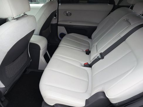 Certified 2024 Hyundai Ioniq 5 Limited RWD image 16