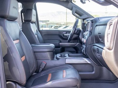 Used 2021 GMC Sierra 2500 AT4 w/ AT4 Preferred Package AWD/4WD image 7