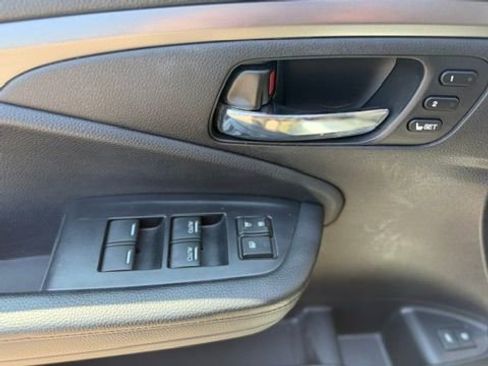 Used 2021 Honda Pilot Special Edition image 17
