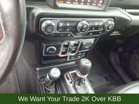 Used 2023 Jeep Wrangler Unlimited Sahara w/ Cold Weather Group image 30