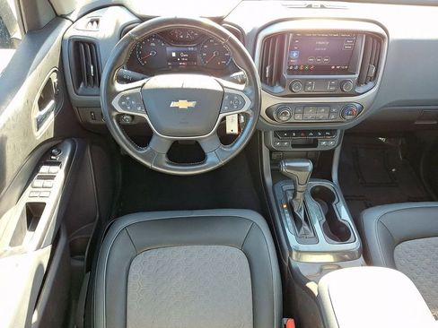 Used 2020 Chevrolet Colorado Z71 image 12