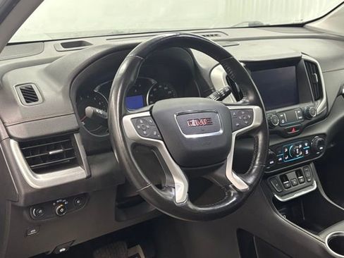 Used 2020 GMC Terrain SLT w/ Preferred Package AWD/4WD image 18