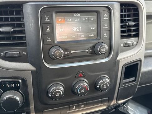 Used 2015 RAM 1500 Express image 19