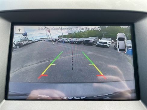 Used 2017 Ford Edge SEL w/ Equipment Group 201A AWD/4WD image 20