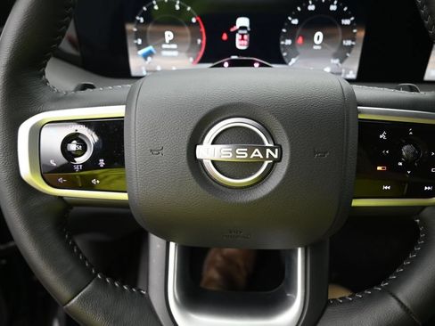 Used 2025 Nissan Armada SL w/ Captain's Chari Seat Package AWD/4WD image 14