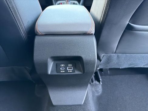 Certified 2024 Subaru Crosstrek 2.5i Limited w/ Crosstrek Mirror Package image 27