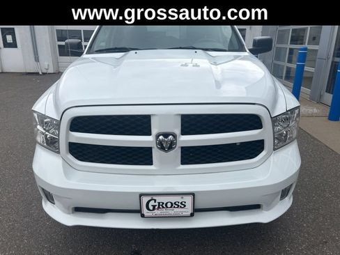 Used 2017 RAM 1500 Express AWD/4WD image 3